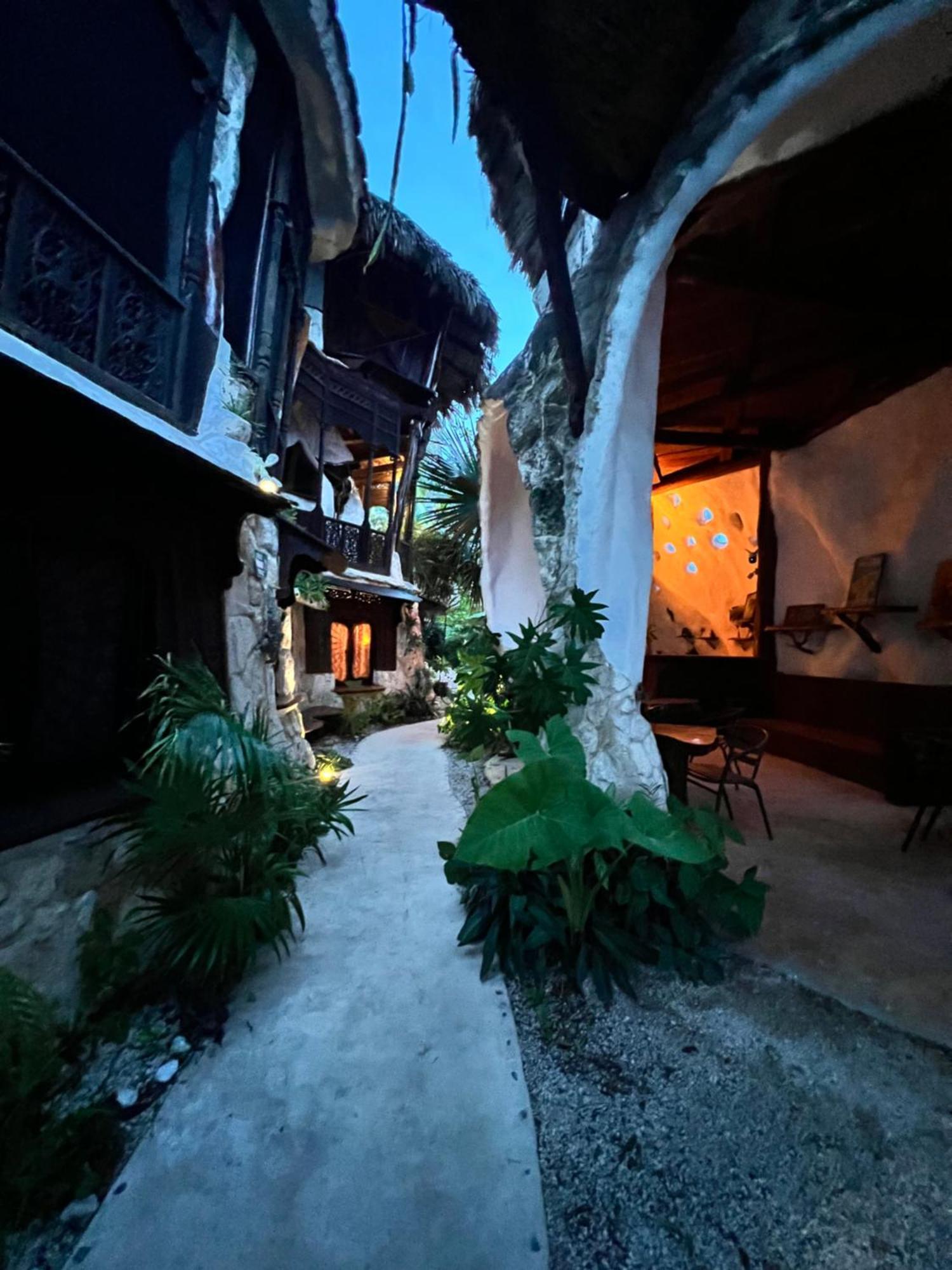 La Quinta Orquidea Bed & Breakfast Пуерто Морелос Екстериор снимка